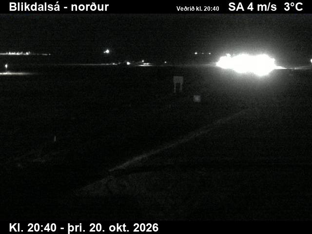 Latest image from the Blikdalsá road camera, looking north